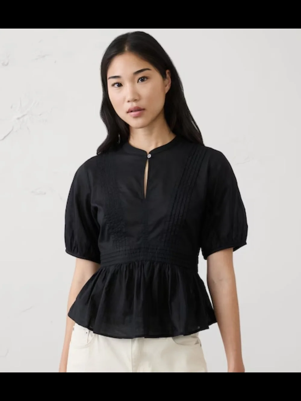 Banana Republic Black Keyhole Picot Pintuck Peplum Hem Top